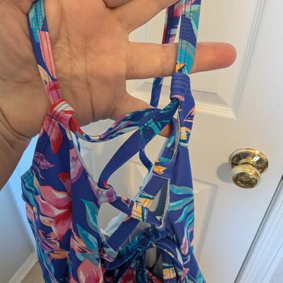 NWT | CUPSHE | 1 pc | Women's Swimsuit V Neck Tummy Control | Lace Up Back | L - Picture 6 of 14